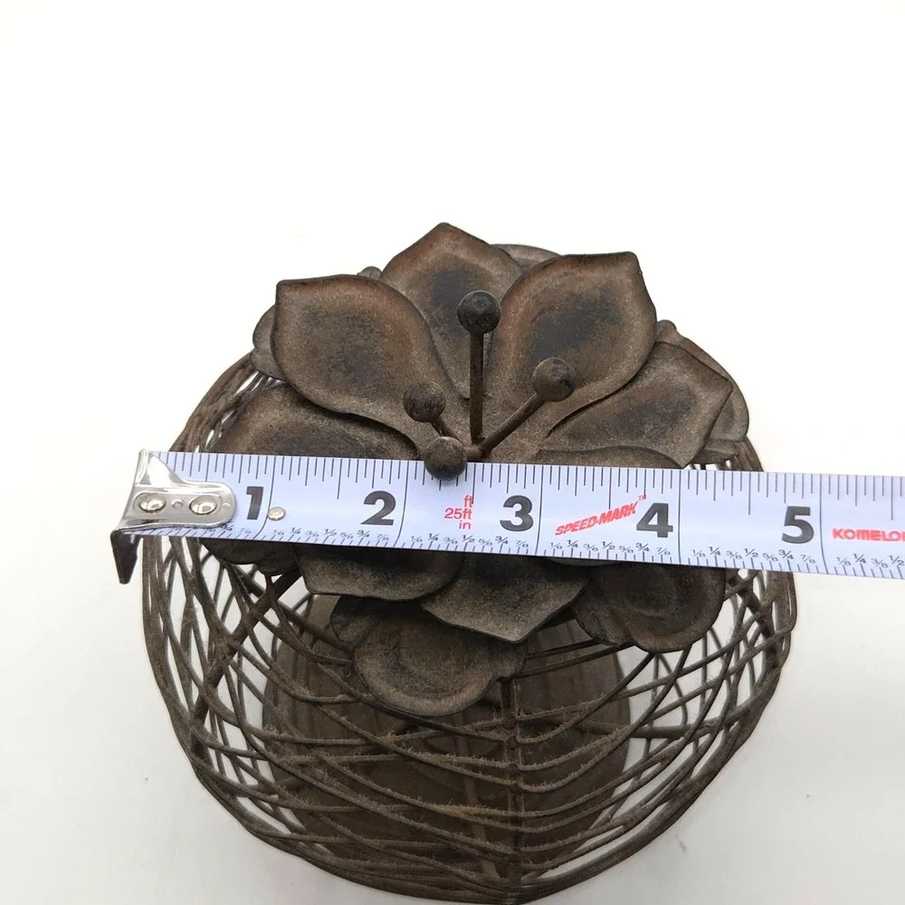 OLD Metal Flower Votive Candle‎ Holder Indoor Outdoor Garden VINTAGE